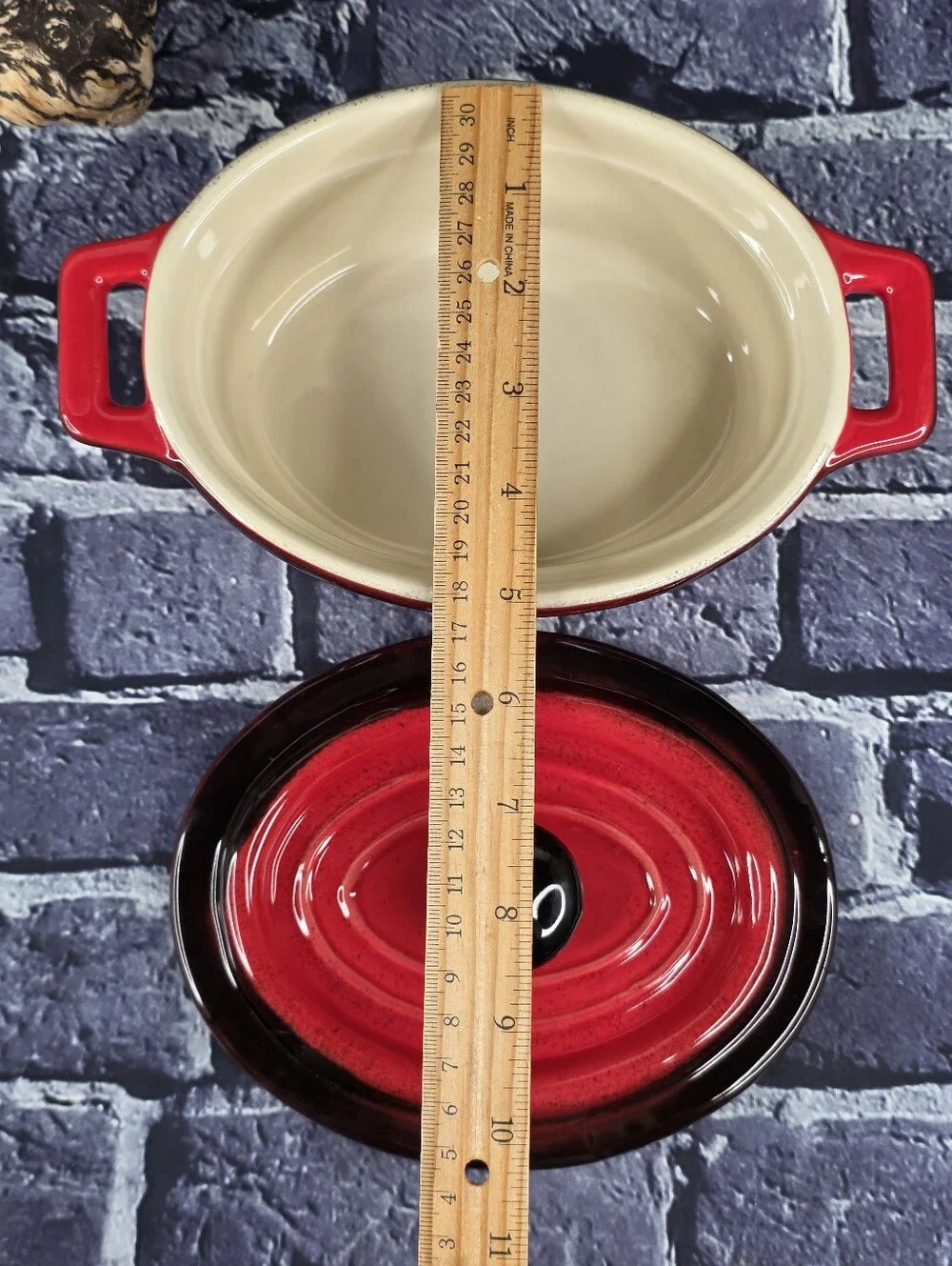 Red & Black Ombre Stoneware Oval Casserole Dish with Lid – Rustic Bakeware